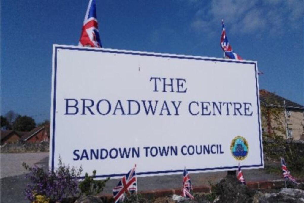 the broadway centre sign